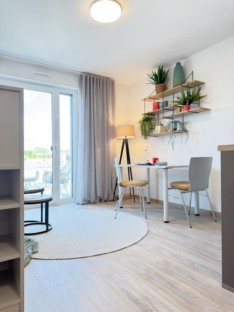 Raum nach einem Home Staging durch Inga Schwiedel - stilvoll und einladend eingerichtet