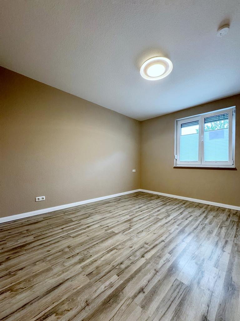 Arbeitszimmer vor dem Home Staging durch Inga Schwiedel – unmöbliert und leer